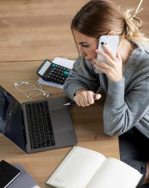 How to Distinguish a Real Bank Representative from a Scammer