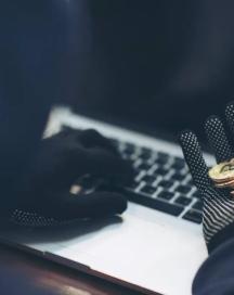 Как защититься от мошенников в DeFi: объясняем схемы и риски